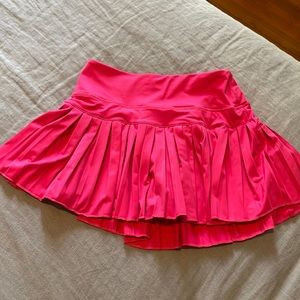 Gold Hinge pink pleated tennis skirt